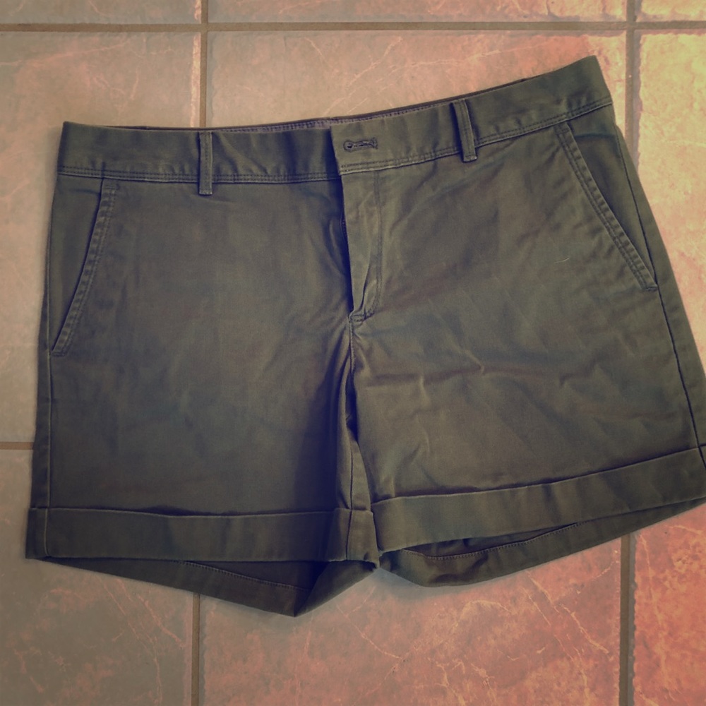 Army green chino shorts